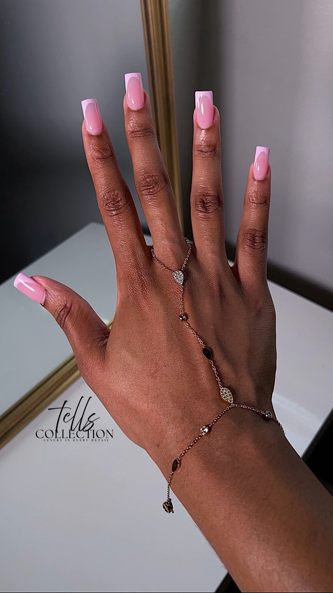 Tear drop hand chain
